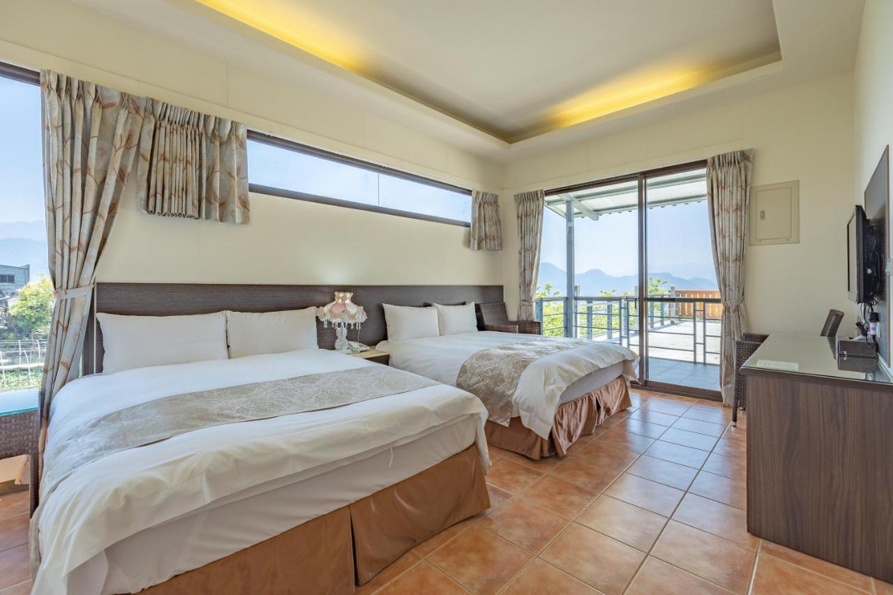 Hua Mu Xing Jing B&B Renai Bagian luar foto