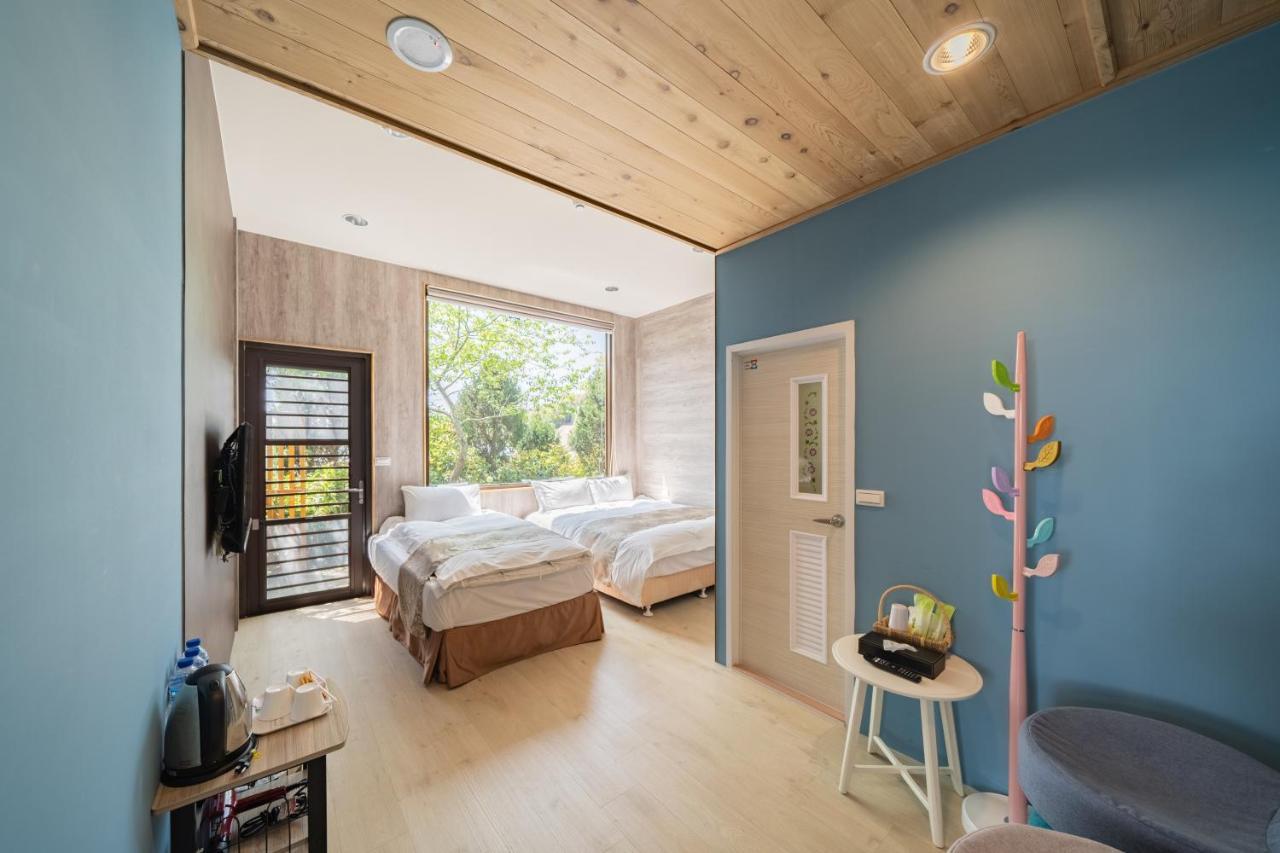 Hua Mu Xing Jing B&B Renai Bagian luar foto