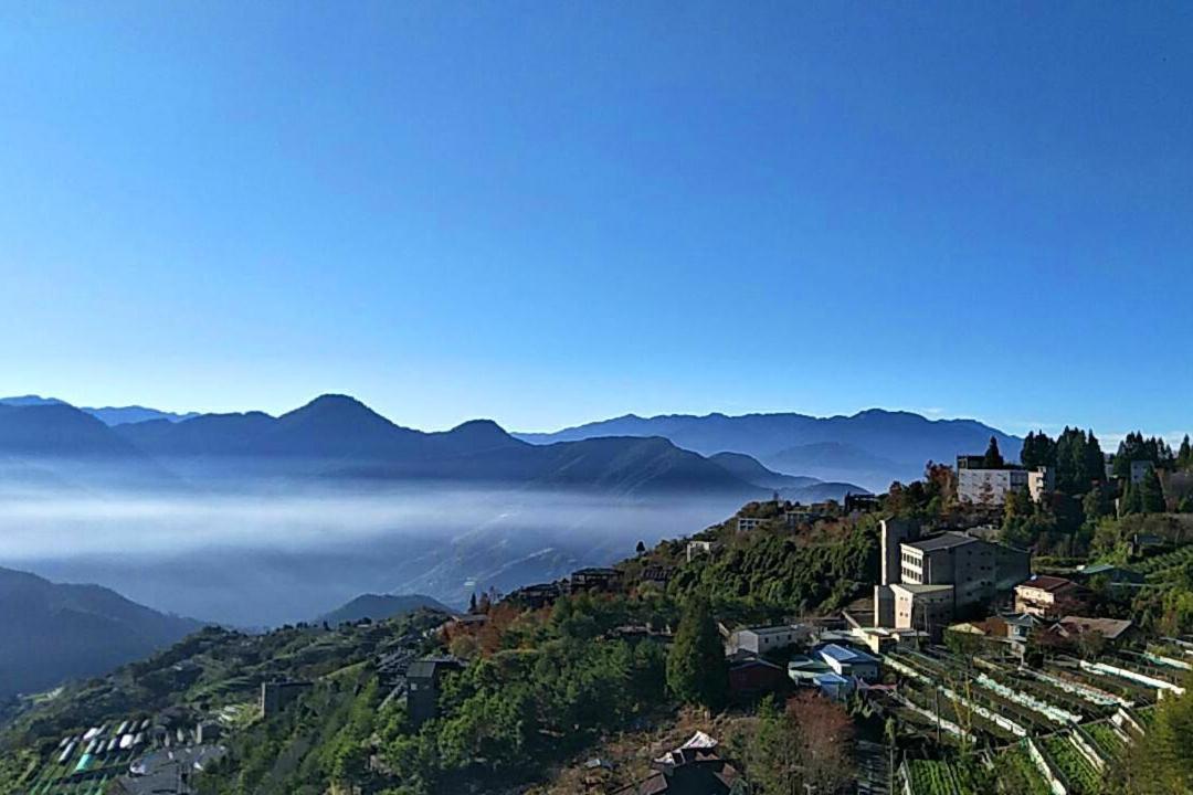 Hua Mu Xing Jing B&B Renai Bagian luar foto